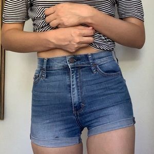 Hollister high waisted shorts